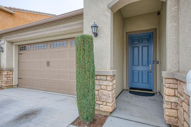 2143 Lombard Lane, Clovis, CA 93619