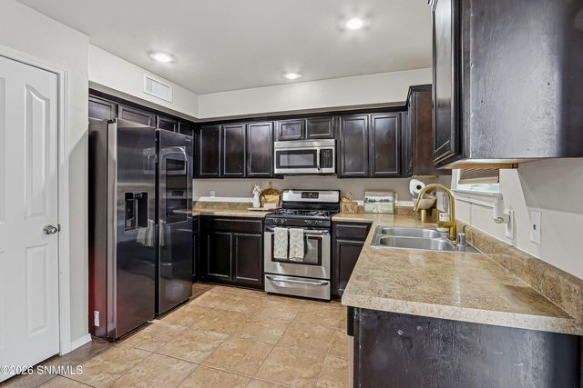 5868 Baywood Street, Santa Teresa, NM 88008