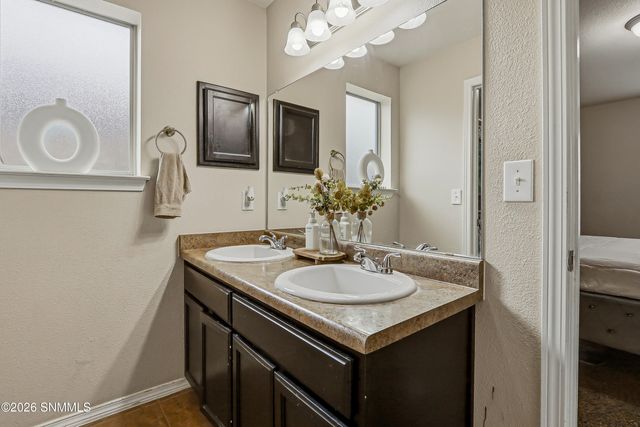 5868 Baywood Street, Santa Teresa, NM 88008