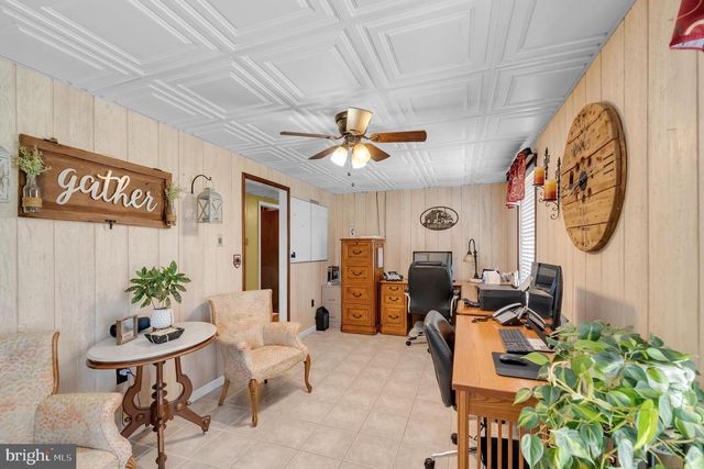 183 ROLAND RD, East Berlin, PA 17316