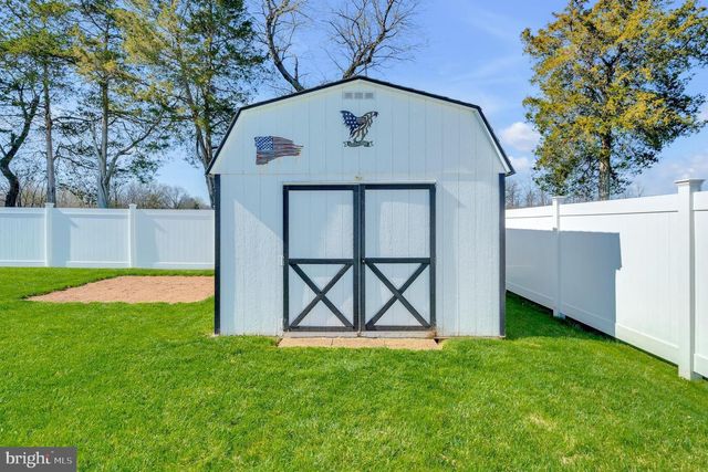 183 ROLAND RD, East Berlin, PA 17316