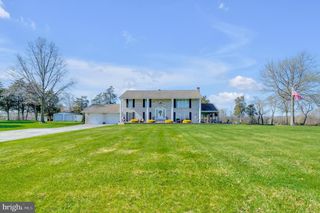 183 ROLAND RD, East Berlin, PA 17316