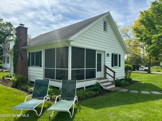 12 Seneca Drive, Queensbury, NY 12804