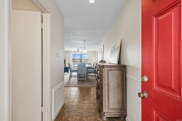 5371 Central Ave, Unit 6H, Hot Springs, AR 71913