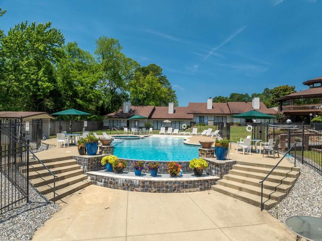 5371 Central Ave, Unit 6H, Hot Springs, AR 71913