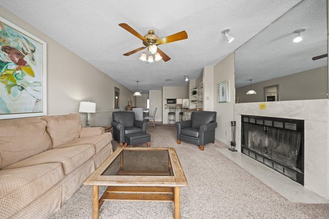 5371 Central Ave, Unit 6H, Hot Springs, AR 71913