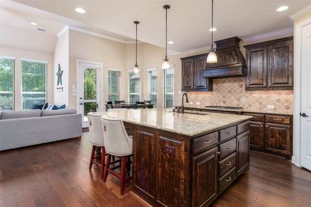 2904 Nottingham Drive, Trophy Club, TX 76262