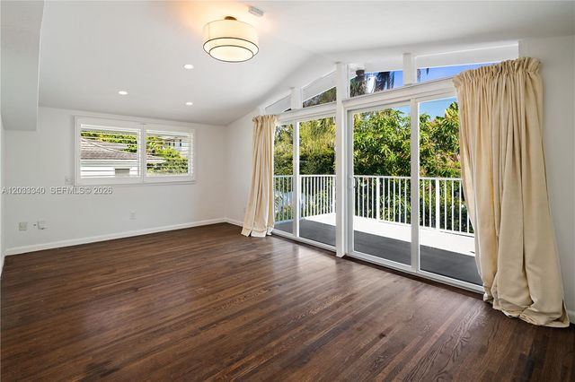 669 S Mashta Drive, Key Biscayne, FL 33149