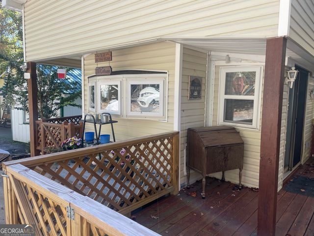 32 Yogi Bear Boulevard, Cleveland, GA 30528