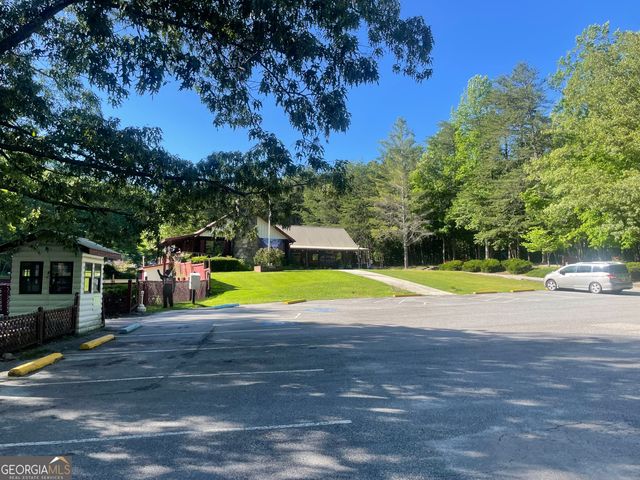 32 Yogi Bear Boulevard, Cleveland, GA 30528