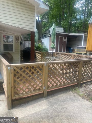 32 Yogi Bear Boulevard, Cleveland, GA 30528