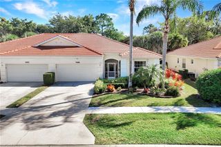 7488 Berkshire Pines DR, Naples, FL 34104