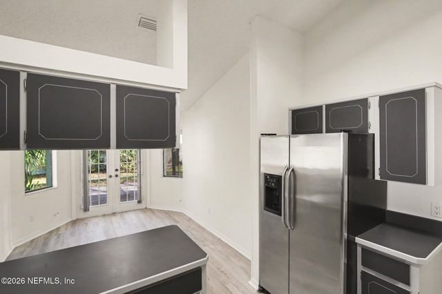 10 PATCHOGUE Lane, Palm Coast, FL 32164