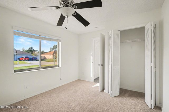 10 PATCHOGUE Lane, Palm Coast, FL 32164