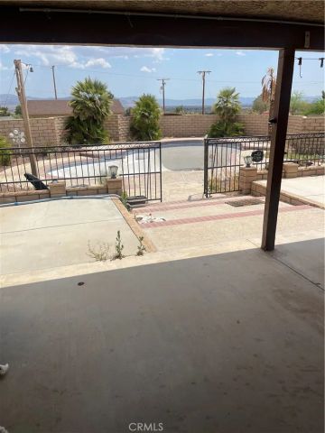 23859 Papago Road, Apple Valley, CA 92307