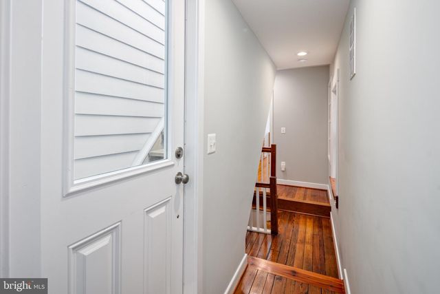 218 E BARNEY ST, Baltimore, MD 21230