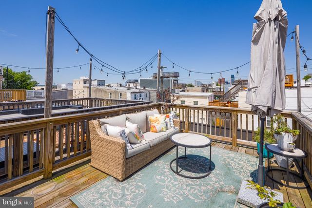 218 E BARNEY ST, Baltimore, MD 21230