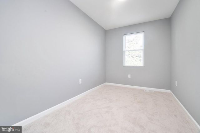 3825 PALL MALL RD, Baltimore, MD 21215