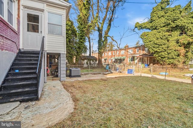 3825 PALL MALL RD, Baltimore, MD 21215