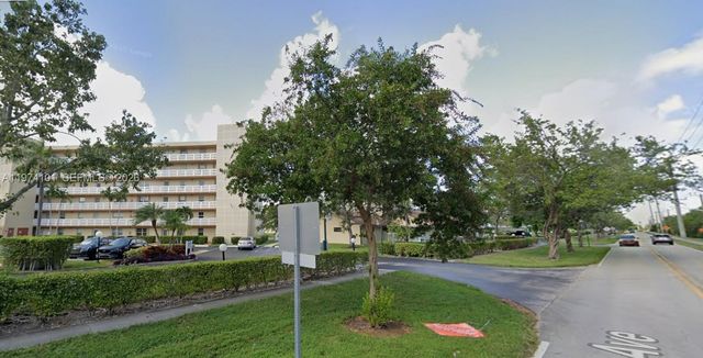 441 SE 3rd St 505, Dania Beach, FL 33004