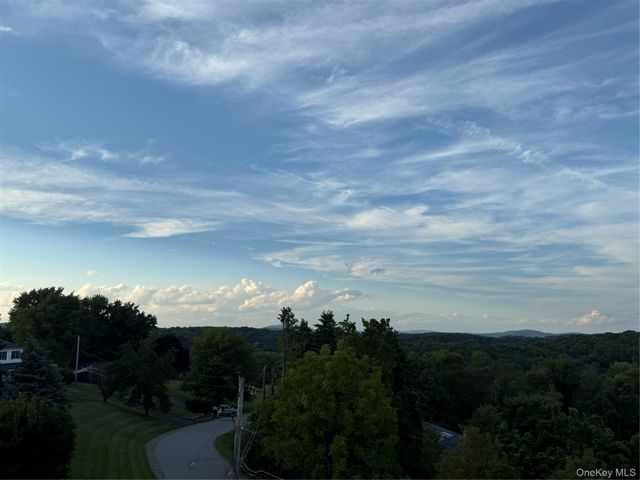 75 Eleanor Drive, Mahopac, NY 10541