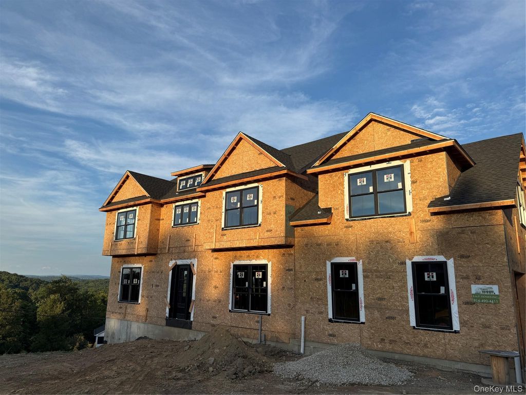 75 Eleanor Drive, Mahopac, NY 10541 — exterior