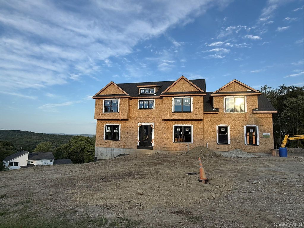 75 Eleanor Drive, Mahopac, NY 10541 — photo 2