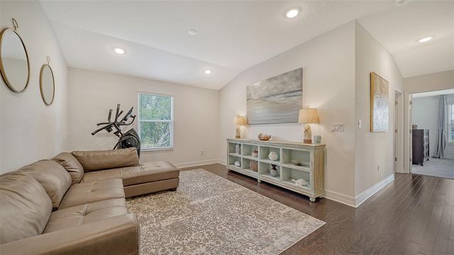3092 VIA SIENNA CIRCLE, Sarasota, FL 34243