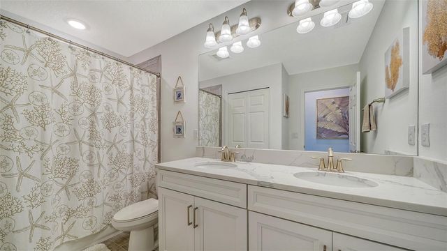 3092 VIA SIENNA CIRCLE, Sarasota, FL 34243