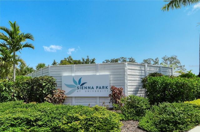 3092 VIA SIENNA CIRCLE, Sarasota, FL 34243
