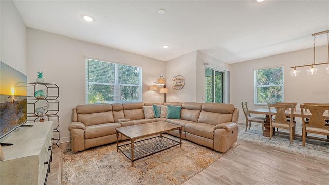 3092 VIA SIENNA CIRCLE, Sarasota, FL 34243
