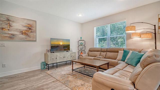 3092 VIA SIENNA CIRCLE, Sarasota, FL 34243