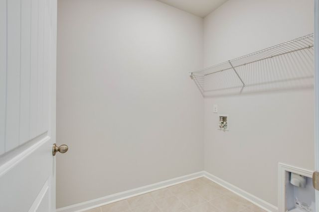 2210 Quinn Drive, White House, TN 37188