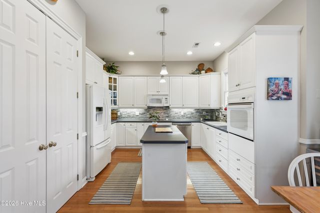 627 Wild Dunes Circle, Wilmington, NC 28411