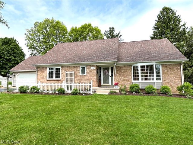 1247 Highland Avenue, Salem, OH 44460