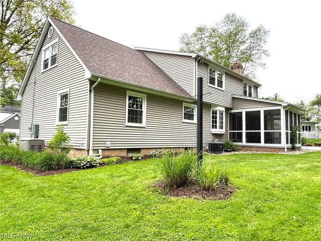 1247 Highland Avenue, Salem, OH 44460