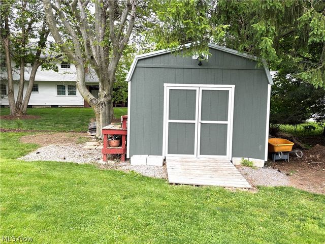 1247 Highland Avenue, Salem, OH 44460