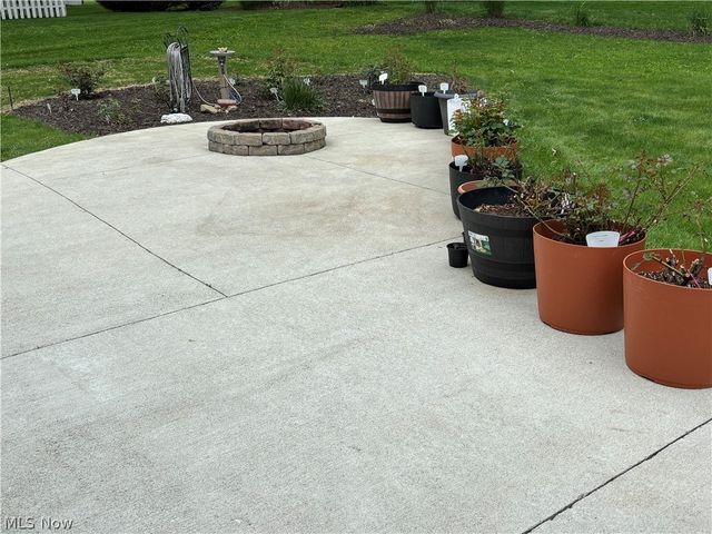 1247 Highland Avenue, Salem, OH 44460