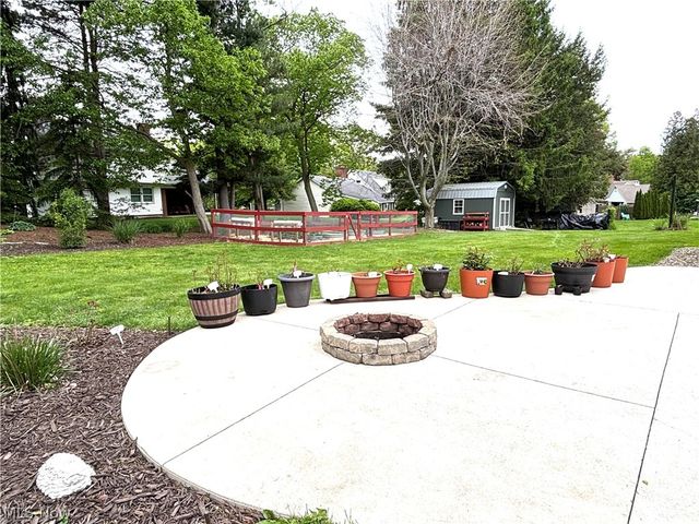 1247 Highland Avenue, Salem, OH 44460