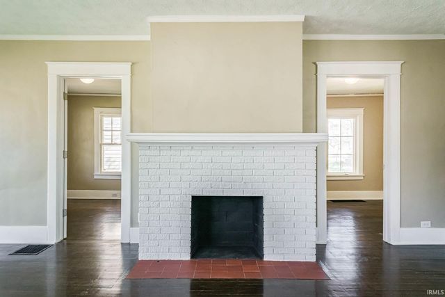 1202 Cleveland Avenue, South Bend, IN 46628