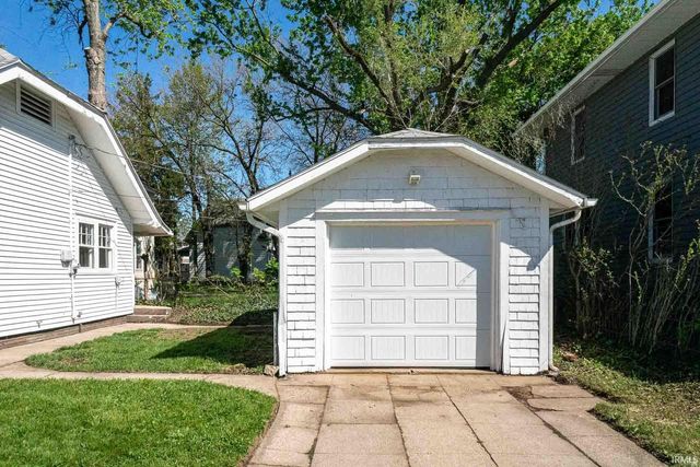 1202 Cleveland Avenue, South Bend, IN 46628