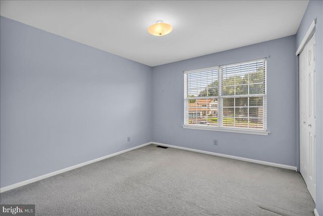 35 BIRCHLY CT, West Deptford, NJ 08093