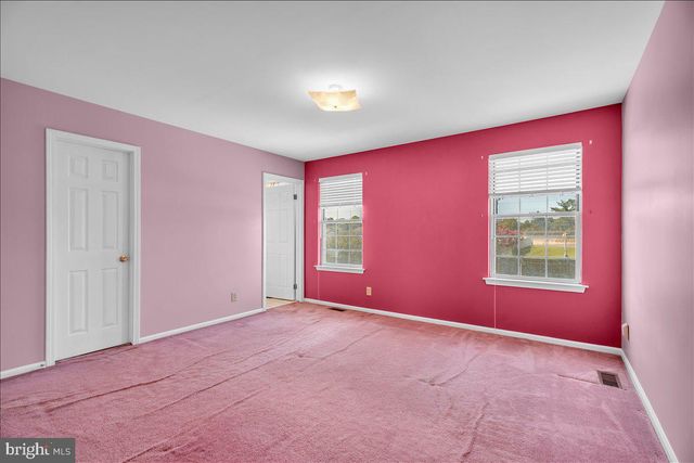 35 BIRCHLY CT, West Deptford, NJ 08093