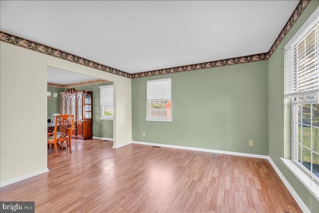35 BIRCHLY CT, West Deptford, NJ 08093