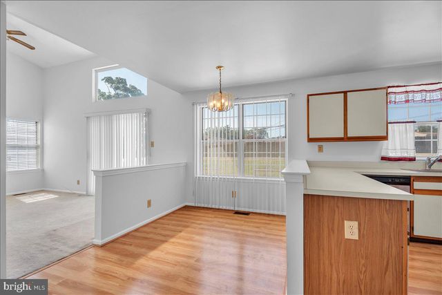 35 BIRCHLY CT, West Deptford, NJ 08093