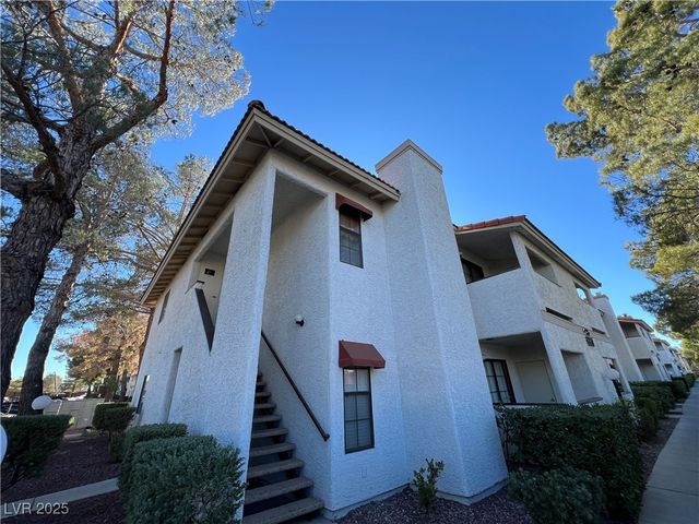 6611 Tropicana 201, Las Vegas, NV 89103