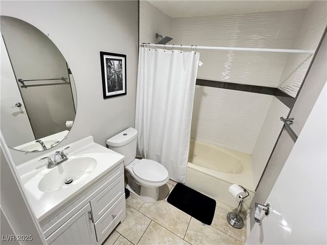 6611 Tropicana 201, Las Vegas, NV 89103