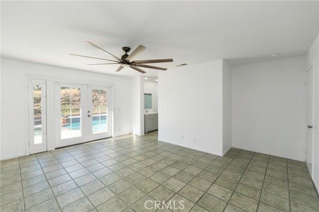 5670 Peacock, Riverside, CA 92505