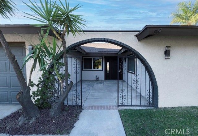 5670 Peacock, Riverside, CA 92505