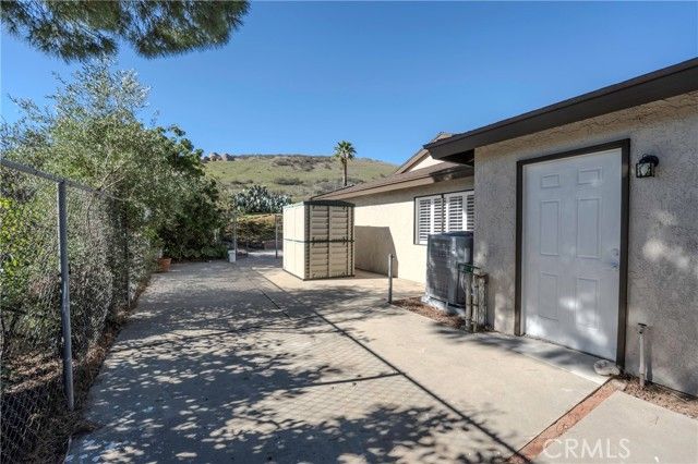 5670 Peacock, Riverside, CA 92505